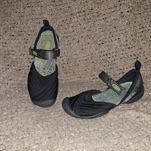KEEN-Madrid-Mary Jane Sandals-Black/Pixel Design-Nylon-Sz 37/6.5-Near Mint - Picture 1 of 8